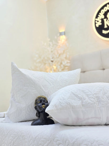 Laser-Cut Cotton Bed Cover – 5 Piece Set