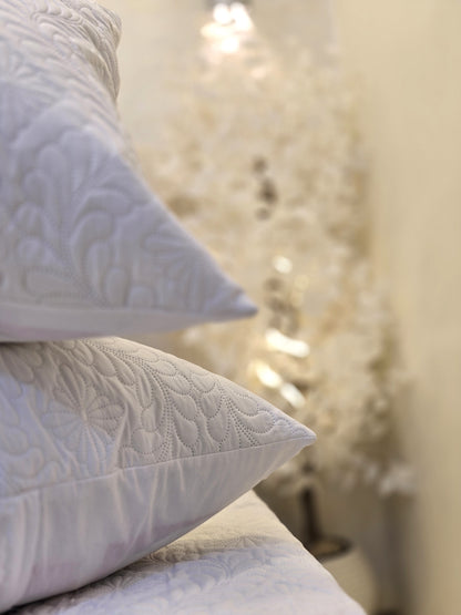 Laser-Cut Cotton Bed Cover – 5 Piece Set