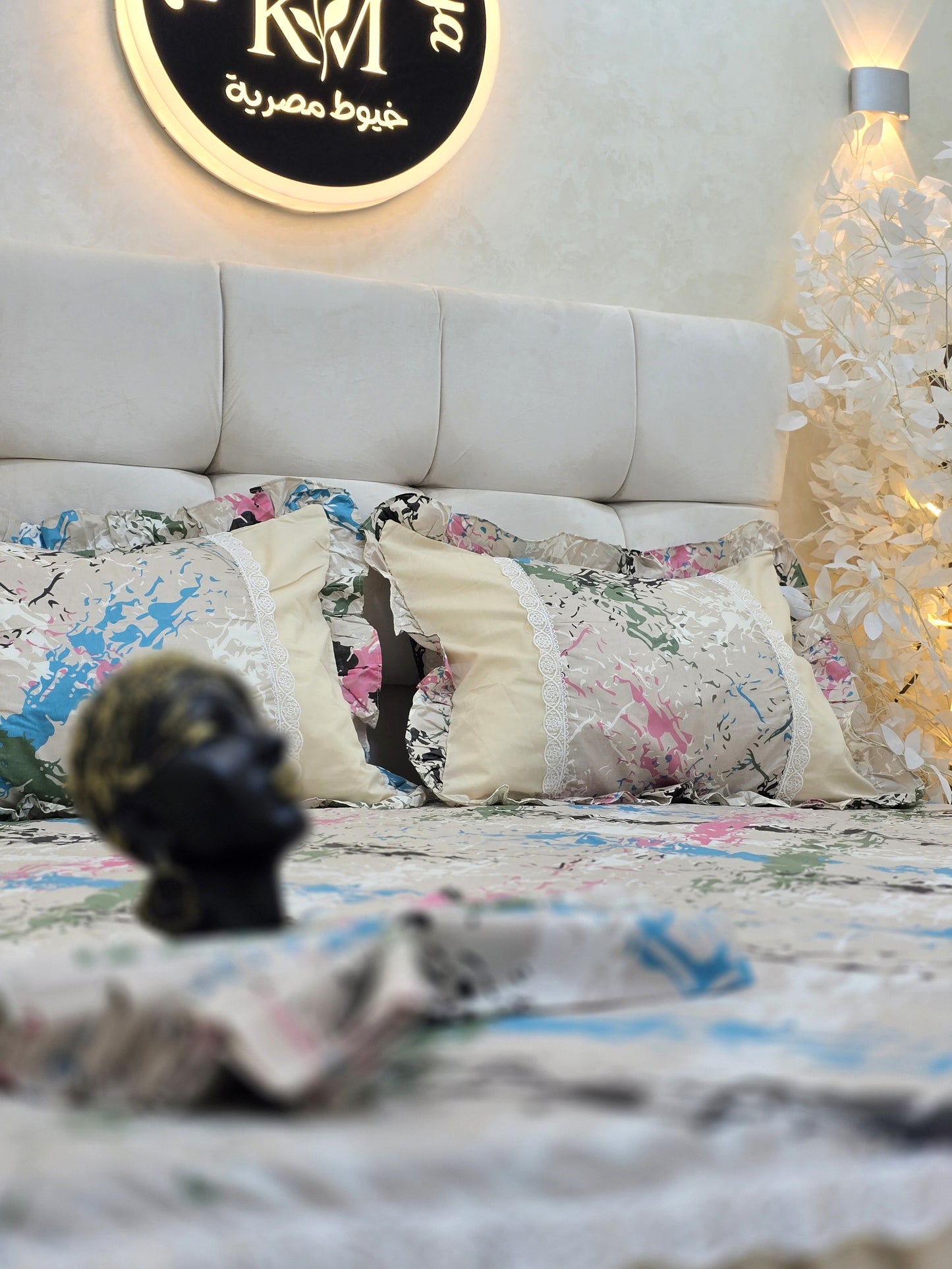 Corniche & Guipure Bed Set – 4 Pieces