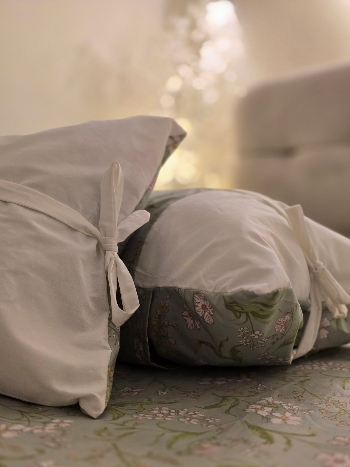 Bow Accent Elastic Bed Set – Premium Egyptian Cotton