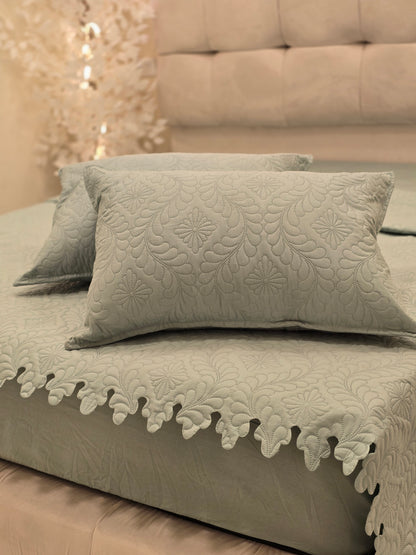 Laser-Cut Cotton Bed Cover – 5 Piece Set